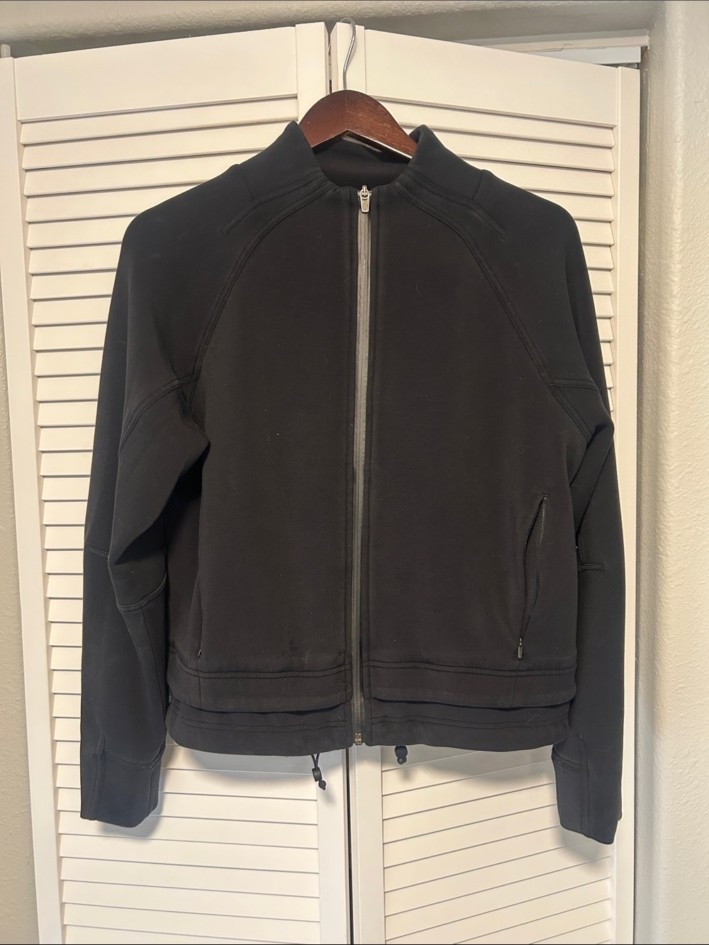 Athleta Black Full-Zip Lightweight Jacket